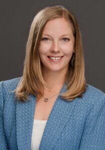 Shannon headshot - 2025 -1 (002)